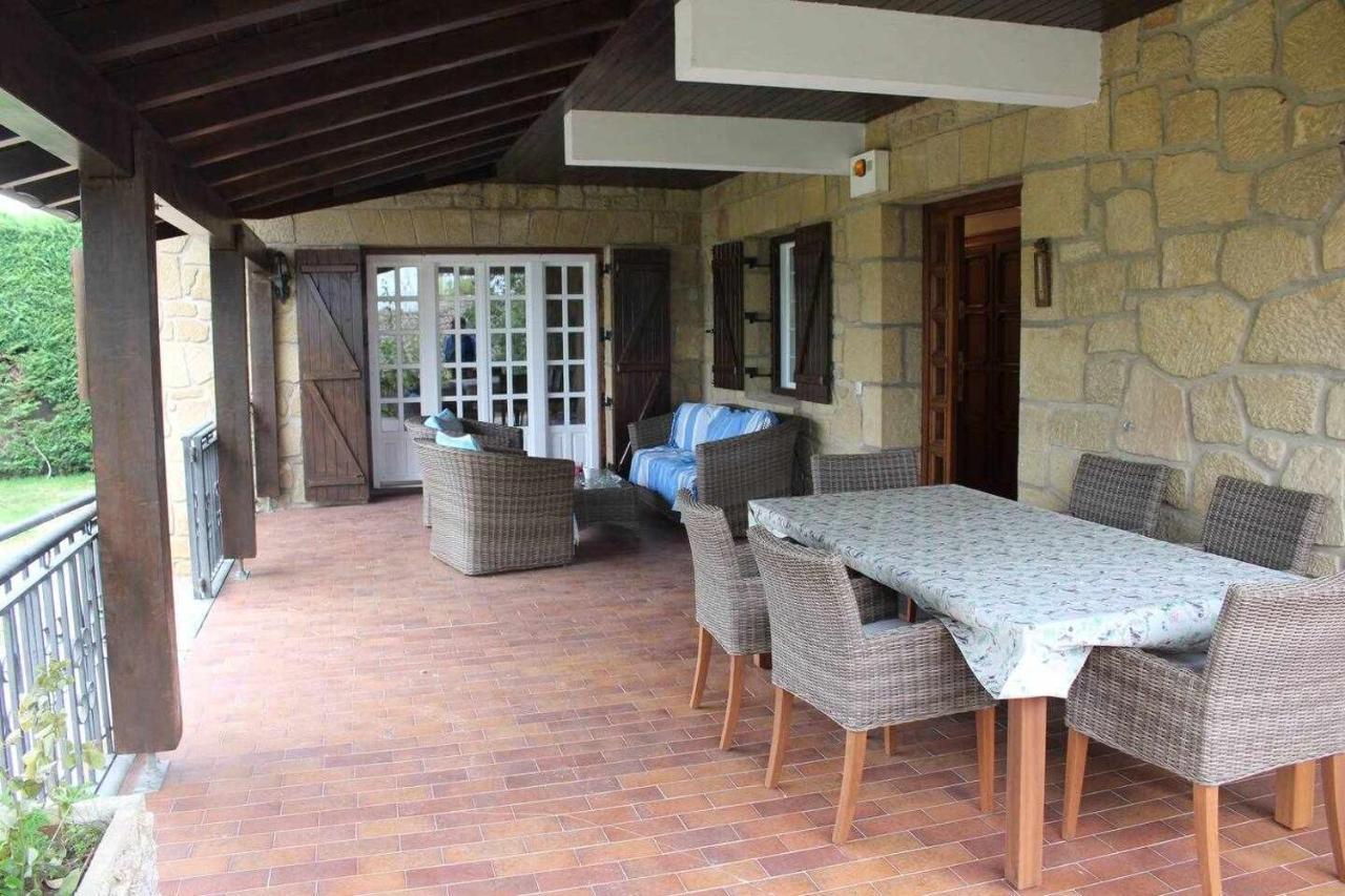 Sagastienea Villa Con Piscina Y Tenis En La Rioja Samaniego Bagian luar foto